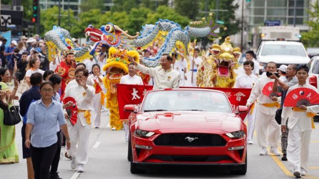 Dr. Hong Tao-Tze at the World Parade of Faiths, Chicago, August 13, 2023.