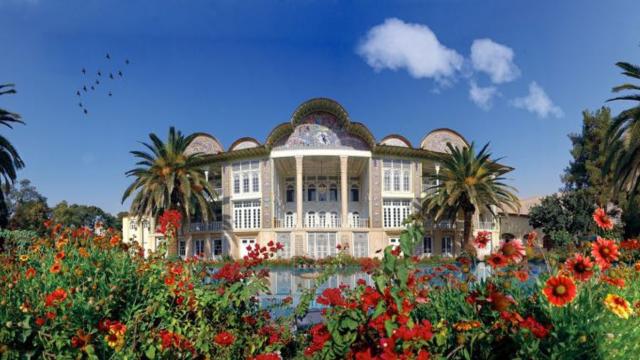 Eram Garden in Shiraz, one of the most famous gardens in the Islamic world. Credits.