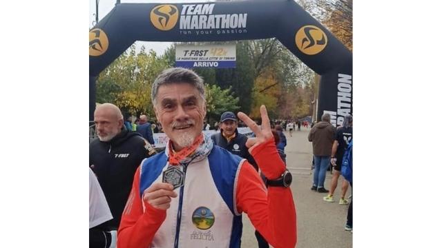 The author, Giuseppe Cicogna, is also a Marathon runner.