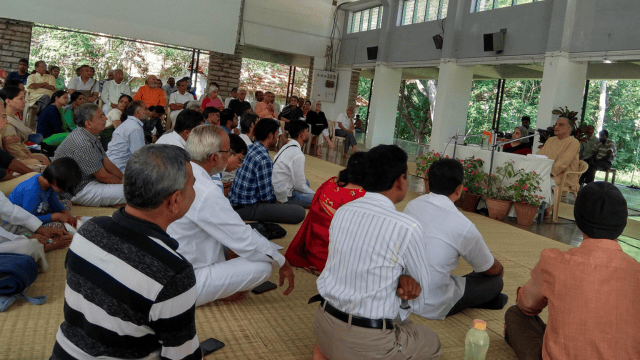 How Personal Choices Shape the Fate of Spiritual Movements: The World Teacher and the Tai Ji Men Case