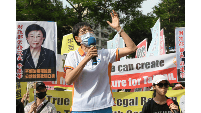 Tai Ji Men protests in Taiwan.